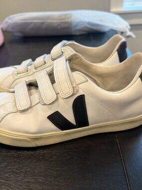 Veja White Sneakers with Black V Logo and Velcro Straps
